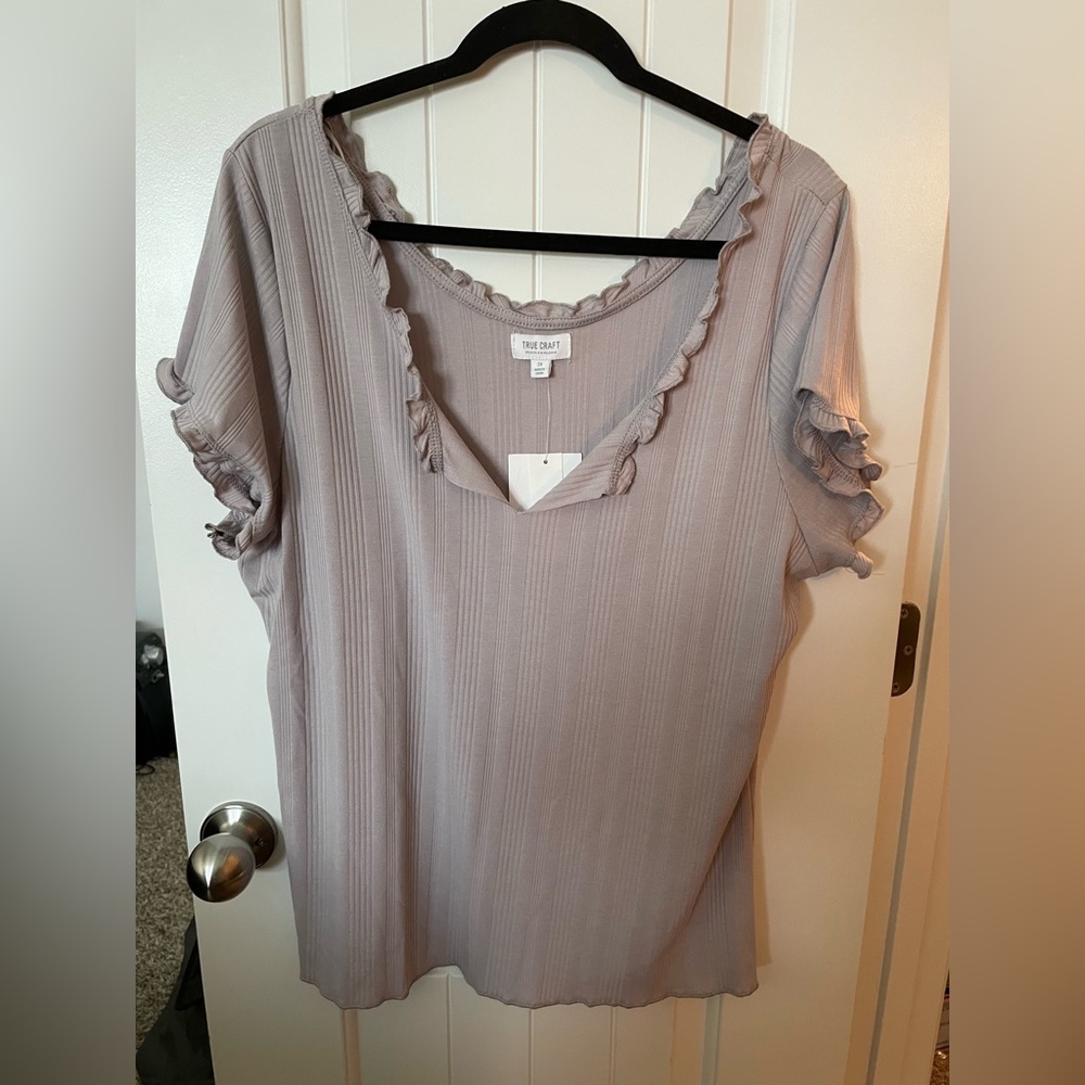 NWT plus size top